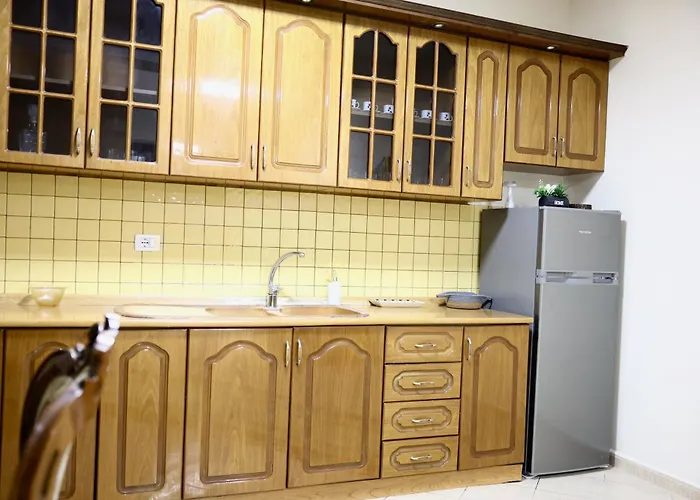 Cozy Family Near Delijorgji