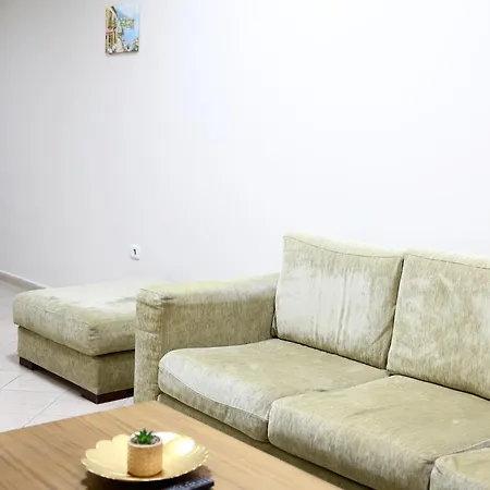 公寓 Cozy Family Near Delijorgji 地拉那
