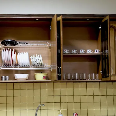 Cozy Family Near Delijorgji Apartment