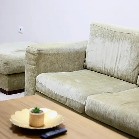 Cozy Family Near Delijorgji Apartment